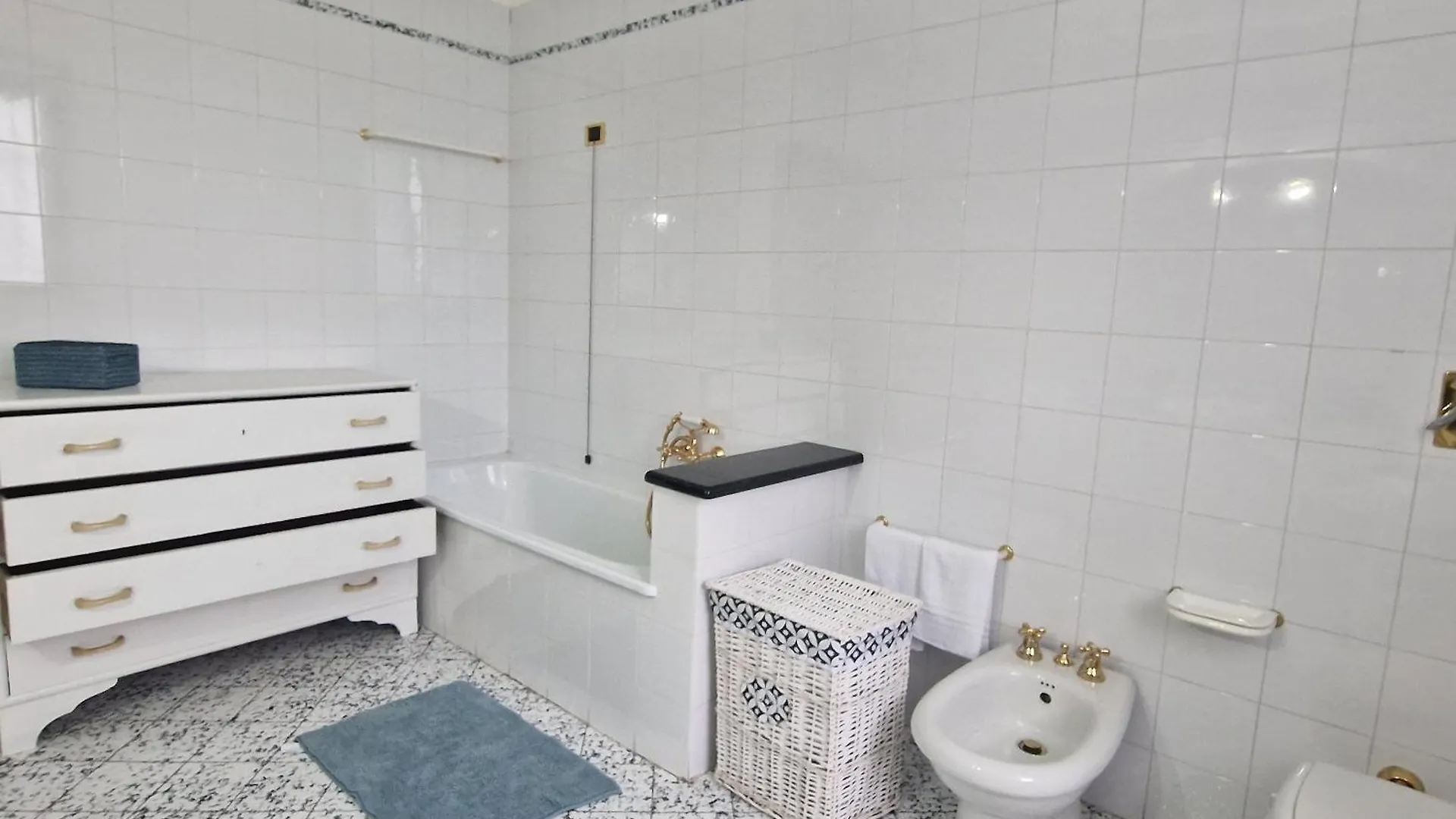Residenza Vittoria Villa Bagnolo San Vito 0*,